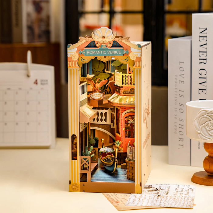 Book Nook Wood Kit – Romantic Venice 