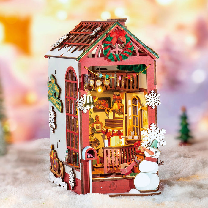 Book Nook wood kit – Christmas interior scene 