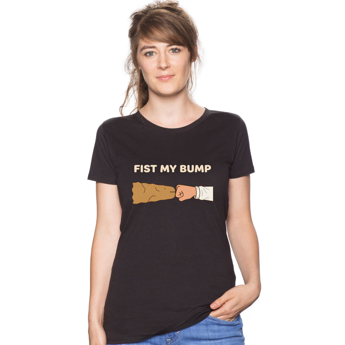 Fist My Bump - Girlie Frau Yasmin