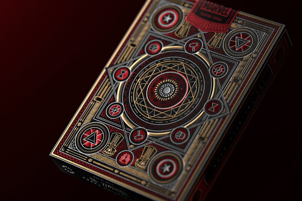Avengers Infinity Saga speelkaarten rood