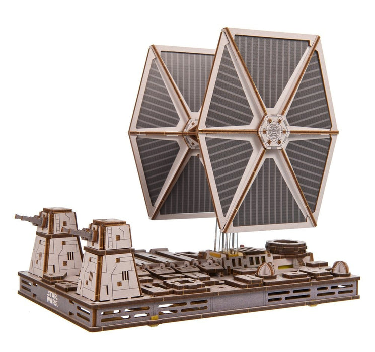 Kit de maqueta de madera Star Wars TIE Fighter
