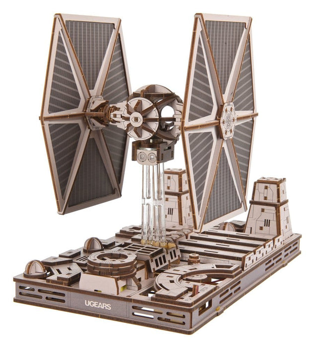 Kit de maqueta de madera Star Wars TIE Fighter